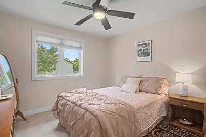 2304  13th St, La Crosse, WI 54601 - Photo 25
