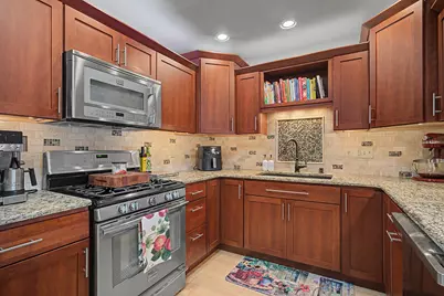 2304  13th St, La Crosse, WI 54601 - Photo 7