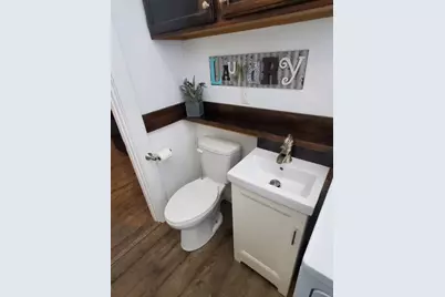 642  Summit Ave, Oconomowoc, WI 53066 - Photo 13