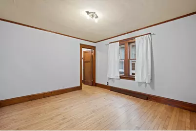 W57N512  Hilbert Ave, Cedarburg, WI 53012 - Photo 23