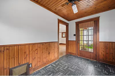 W57N512  Hilbert Ave, Cedarburg, WI 53012 - Photo 11