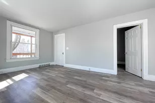2017 Carmel Ave, Racine, WI 53405 - Photo 9
