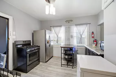 3800 N 24th Pl #3802, Milwaukee, WI 53206 - Photo 7