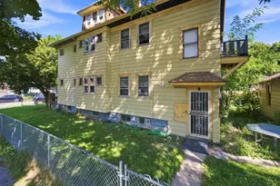 3800 N 24th Pl, Milwaukee, WI 53206 - Photo 37