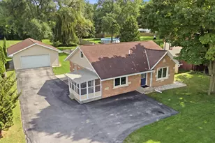 4809 W Loomis Rd, Greenfield, WI 53220 - Photo 23