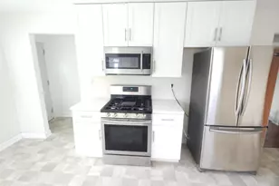 3930 30th Ave, Kenosha, WI 53144 - Photo 7