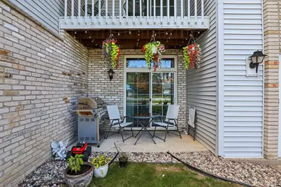 9101 S Aspen Dr #2, Oak Creek, WI 53154 - Photo 3