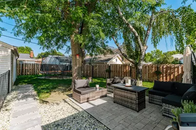 2637 S 86th St, West Allis, WI 53227 - Photo 33