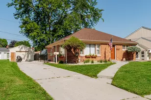 2637 S 86th St, West Allis, WI 53227 - Photo 1