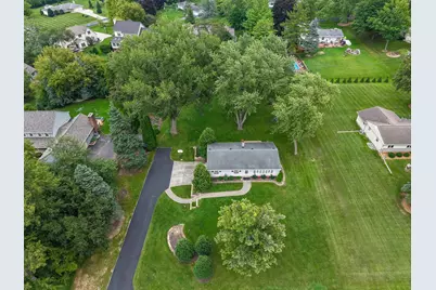W192N5046  One Mile Rd, Menomonee Falls, WI 53051 - Photo 5
