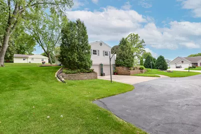 W192N5046  One Mile Rd, Menomonee Falls, WI 53051 - Photo 35