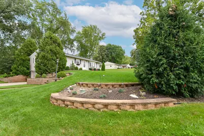 W192N5046  One Mile Rd, Menomonee Falls, WI 53051 - Photo 37