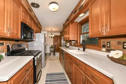 W192N5046  One Mile Rd, Menomonee Falls, WI 53051 - Photo 13