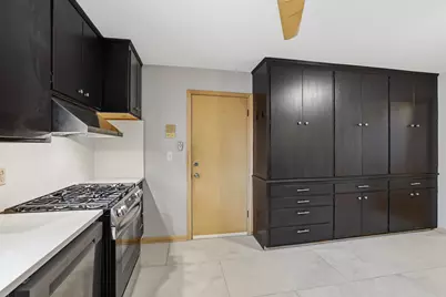 4538 N Larkin St, Shorewood, WI 53211 - Photo 7