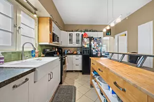 2962 N Pierce St, Milwaukee, WI 53212 - Photo 13