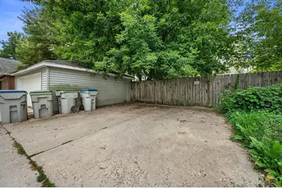 2962 N Pierce St, Milwaukee, WI 53212 - Photo 37
