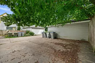 2962 N Pierce St, Milwaukee, WI 53212 - Photo 41