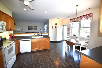 691 W Dekora St, Saukville, WI 53080 - Photo 11