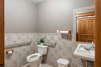 113  Central Ave, Coon Valley, WI 54623 - Photo 17