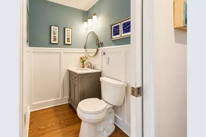 7822 W Wisconsin Ave, Wauwatosa, WI 53213 - Photo 31