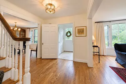7822 W Wisconsin Ave, Wauwatosa, WI 53213 - Photo 7