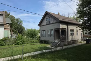 3566 N 11th St, Milwaukee, WI 53206 - Photo 3