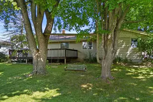 1915 Miller St, West Bend, WI 53095 - Photo 25