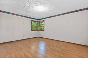 1915 Miller St, West Bend, WI 53095 - Photo 7