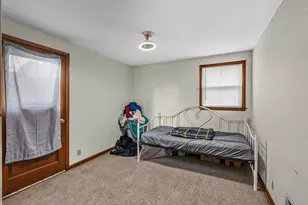 2567 S 60th St, West Allis, WI 53219 - Photo 13