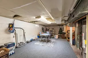 2567 S 60th St, West Allis, WI 53219 - Photo 25