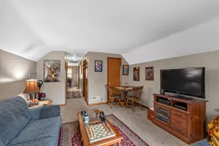 2567 S 60th St, West Allis, WI 53219 - Photo 11