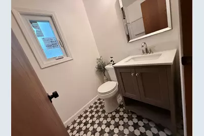 6305  Catalpa St, Greendale, WI 53129 - Photo 15