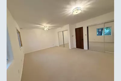 6305  Catalpa St, Greendale, WI 53129 - Photo 13