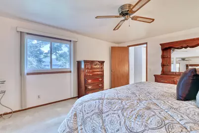 N76W14539  Northpoint Ct, Menomonee Falls, WI 53051 - Photo 19