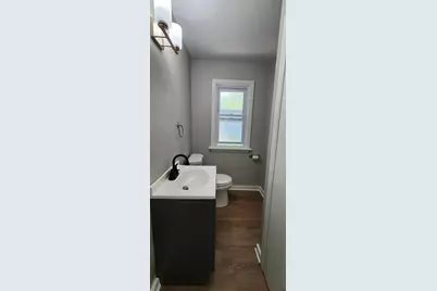 4735 W Fon Du Lac Ave, Milwaukee, WI 53216 - Photo 9