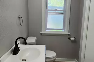4735 W Fon Du Lac Ave, Milwaukee, WI 53216 - Photo 9