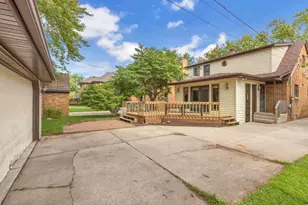 2426 N 9th St, Sheboygan, WI 53083 - Photo 23