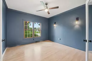 N64W38481 S Woodlake Cir, Lac La Belle, WI 53066 - Photo 25