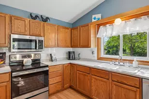 N71W23289 Keystone Dr, Sussex, WI 53089 - Photo 17