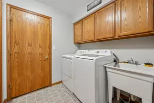 N71W23289 Keystone Dr, Sussex, WI 53089 - Photo 33