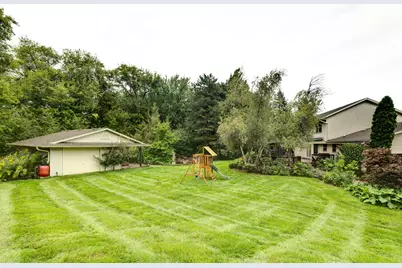 W264N6615  Hillview Dr, Lisbon, WI 53089 - Photo 13