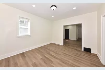 2209 N Dr. William Finlayson St, Milwaukee, WI 53212 - Photo 3