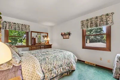 1713  Howlett Ln, Waukesha, WI 53186 - Photo 31