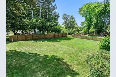 1713  Howlett Ln, Waukesha, WI 53186 - Photo 49