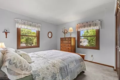 1713  Howlett Ln, Waukesha, WI 53186 - Photo 29