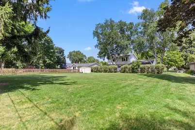 1713  Howlett Ln, Waukesha, WI 53186 - Photo 45
