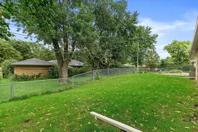 4420 N 110th St, Wauwatosa, WI 53225 - Photo 29