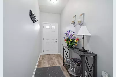 958  Autumn Ridge Ln, Hartford, WI 53027 - Photo 19