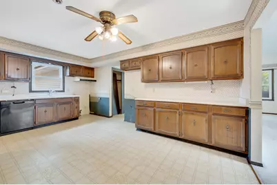 N52W23799  Parkview Dr, Lisbon, WI 53089 - Photo 11