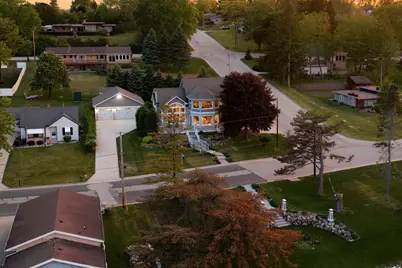 405  Lake Dr, Random Lake, WI 53075 - Photo 67
